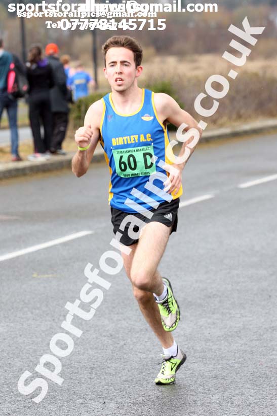 Senior mens Good Friday Elswick Harriers Relay, Newburn, Newcastle. Photo: David T. Hewitson/Sports for All Pics